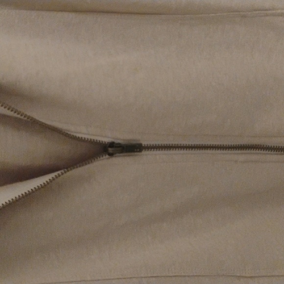 VENUS Light Tan Apparel Zippered Sweater - Picture 4 of 4